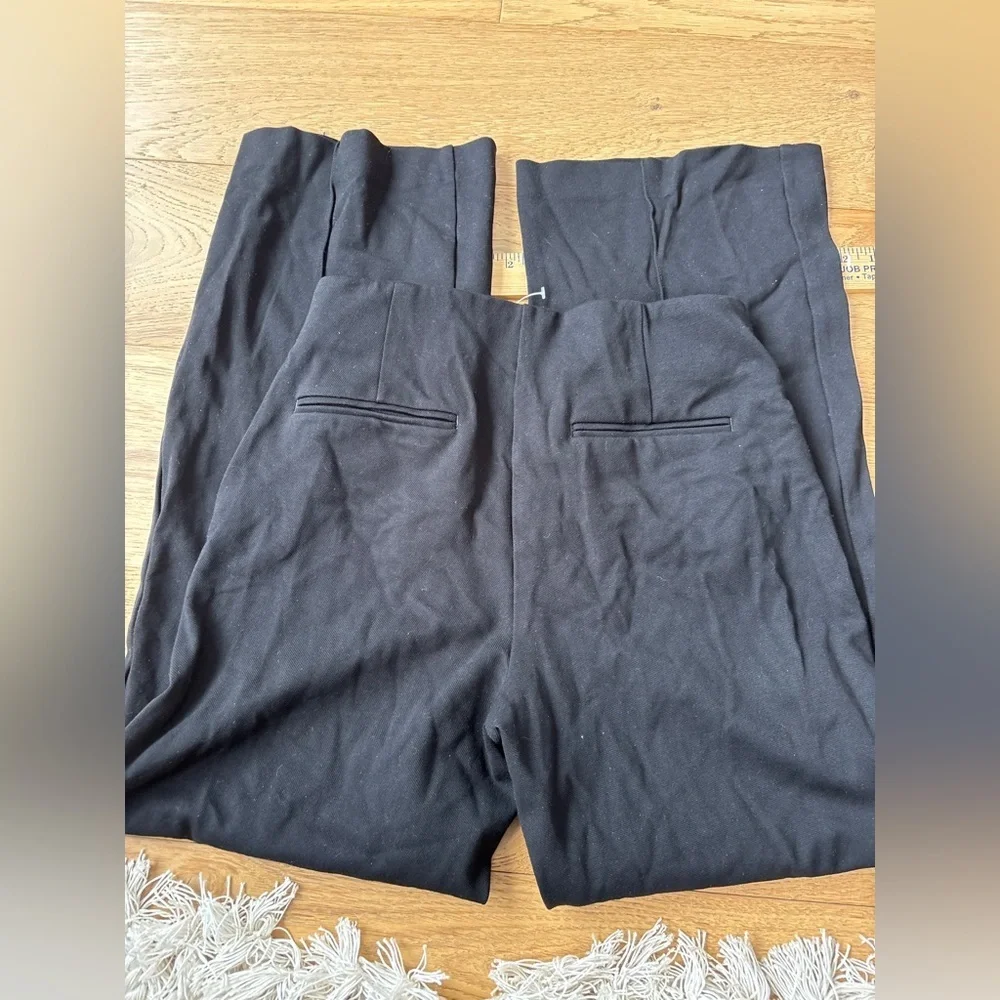 Ann Taylor black relaxed fit pants comfort spandex waist 4p